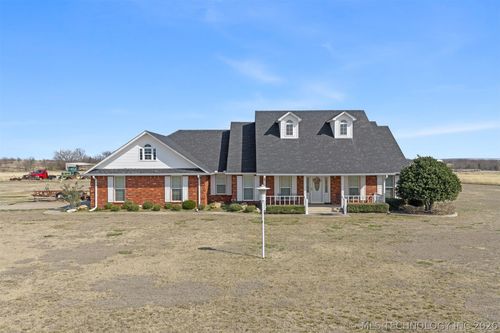 5997 Putman Rd, Marietta, OK, 73448-8519 | Card Image