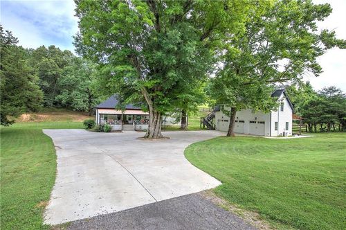 182 Henry Mack Hill Rd, Rydal, GA, 30171-1251 | Card Image