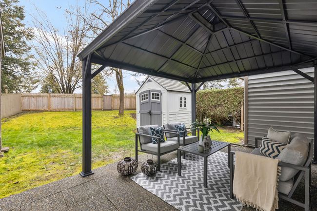 6108 E Greenside Drive, Townhouse with 2 bedrooms, 2 bathrooms and 2 parking in Surrey BC | Image 19