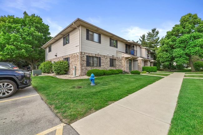 B - 4008 81st Street, Condo with 2 bedrooms, 2 bathrooms and null parking in Kenosha WI | Image 22
