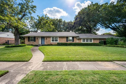 7318 Rockhurst Dr, Dallas, TX, 75214-1757 | Card Image