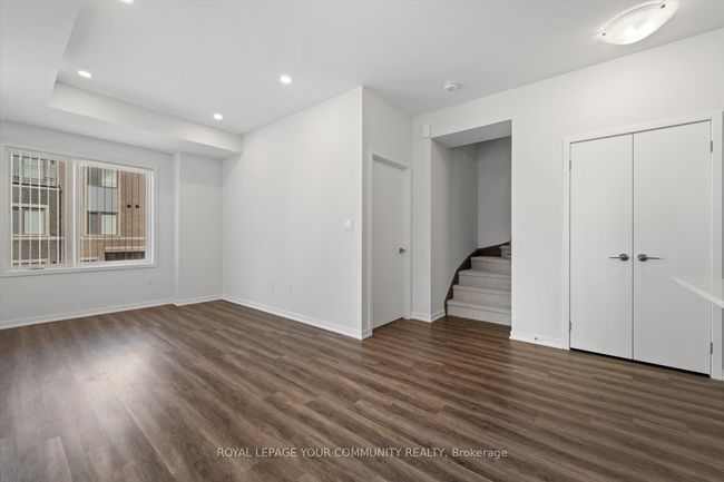 TH300 - 250 Interchange Way, Condo with 3 bedrooms, 3 bathrooms and 1 parking in Vaughan ON | Image 11