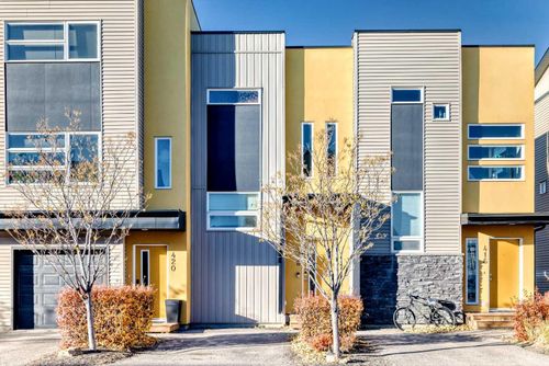 418 Covecreek Cir Ne, Calgary, AB, T3K0W6 | Card Image