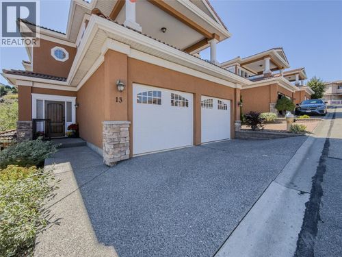 13-875 Sahali Terr, Kamloops, BC, V2C6W8 | Card Image