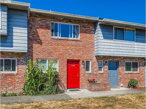 104-1720 Ne Hogan Dr, Gresham, OR, 97030-4142 | Card Image