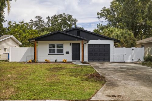 209 Se Monroe Cir N, ST PETERSBURG, FL, 33703-1442 | Card Image