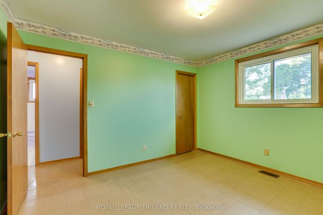 A - 353A Manitoba St, House attached with 2 bedrooms, 2 bathrooms and 1 parking in London ON | Image 15