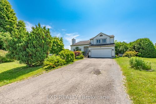 2721 Glen St, Metcalfe, ON, K0A2P0 | Card Image
