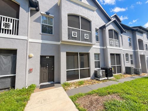 5001 Sunridge Palms Dr, TAMPA, FL, 33617-1427 | Card Image