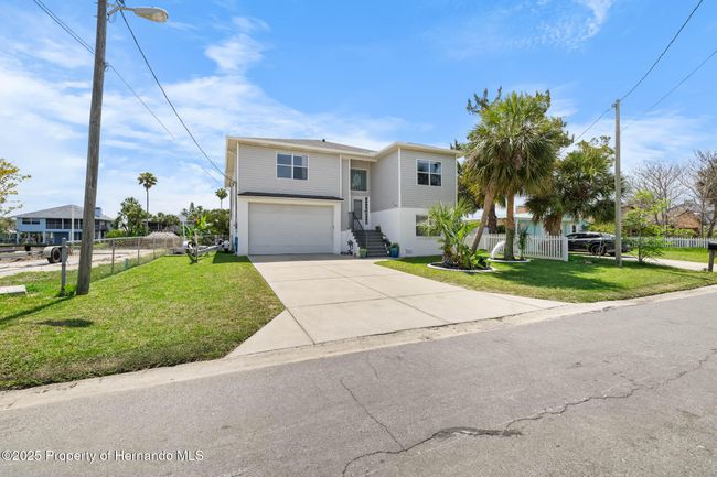 4464 Neptune Dr, House other with 3 bedrooms, 3 bathrooms and null parking in HERNANDO BEACH FL | Image 49