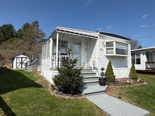 248 Shoreline Dr W, Port Sanilac, MI, 48469-9770 | Card Image