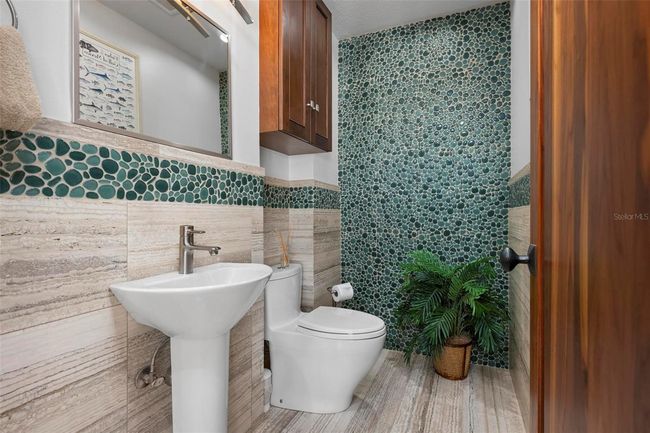Half bath on main level | Image 63