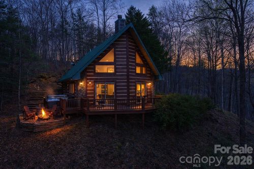 183 Ridge Pl, Bryson City, NC, 28713-9245 | Card Image