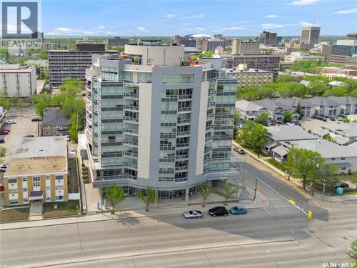 203-2300 Broad St, Regina, SK, S4P1Y8 | Card Image