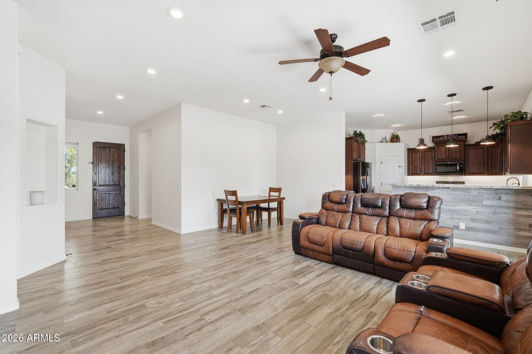 Residential in Wittmann 5