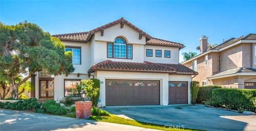 22705 White Oaks, Mission Viejo, CA, 92692-4716 | Card Image