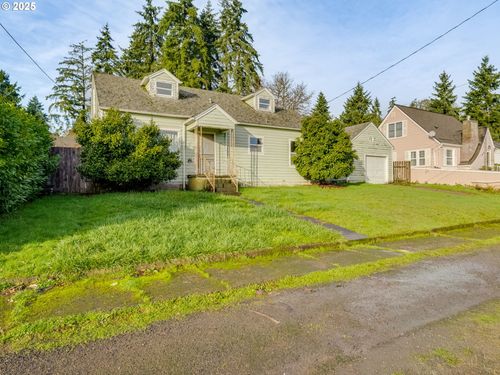 375 Sw Spruce St, Willamina, OR, 97396-2829 | Card Image