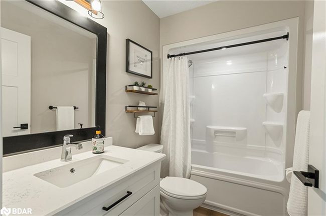 56 Mctavish Cres, House other with 3 bedrooms, 2 bathrooms and 6 parking in Ripley ON | Image 27