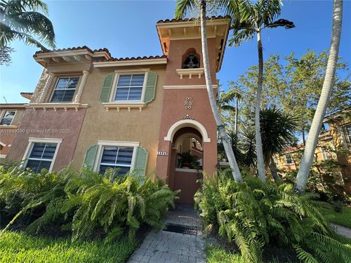 14343 Sw 10th St, Pembroke Pines, FL, 33027-6147 | Card Image