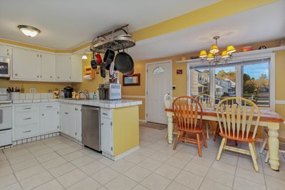 231 Reeds Lane, House other with 3 bedrooms, 2 bathrooms and null parking in Stratford CT | Image 2