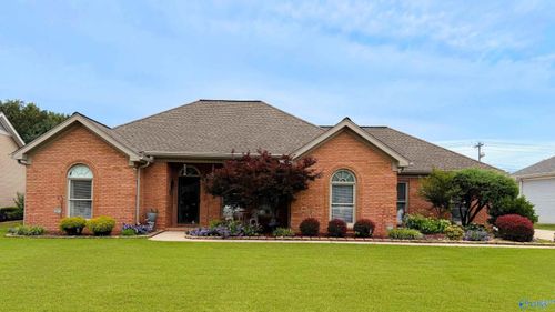 2613 Little John St Sw, Decatur, AL, 35603-4421 | Card Image