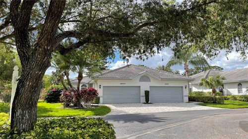 2-5600 W Long Common Ct, SARASOTA, FL, 34235-2418 | Card Image