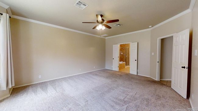 545 Triple Crown, House other with 4 bedrooms, 4 bathrooms and null parking in Schertz TX | Image 20
