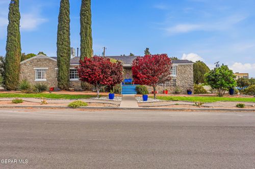 700 E Baltimore Dr, El Paso, TX, 79902-2430 | Card Image
