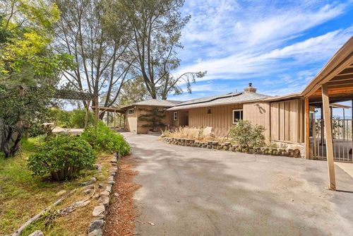 899 Van Horn Rd, El Cajon, CA, 92019 | Card Image