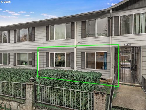 11-9221 N Lombard St, Portland, OR, 97203-2174 | Card Image