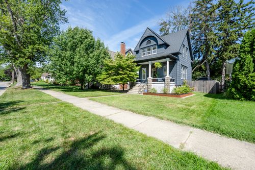 849 Lewis Ave, Saint Joseph, MI, 49085-1705 | Card Image