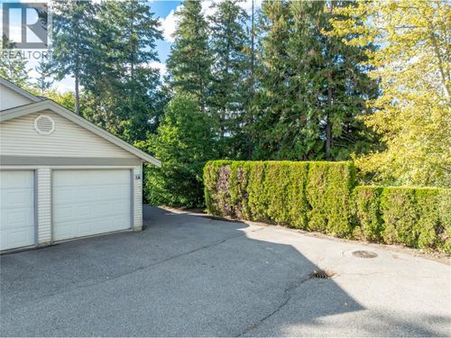32-171 17 Street Se, Salmon Arm, BC, V1E1P8 | Card Image