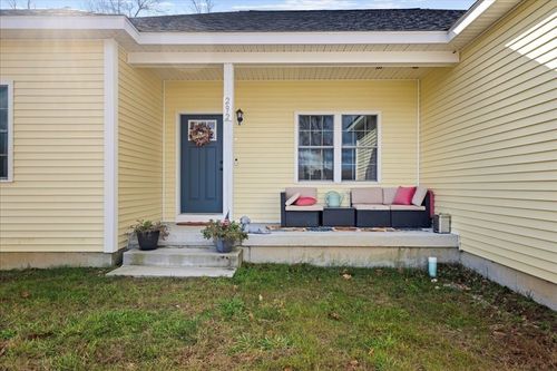 292 Cournoyer Blvd, Southbridge, MA, 01550-1464 | Card Image