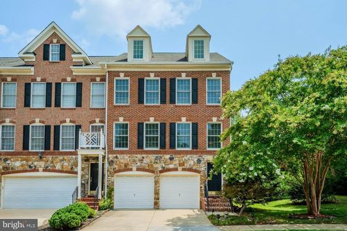 4555 Gossamer Way, FAIRFAX, VA, 22033-3729 | Card Image