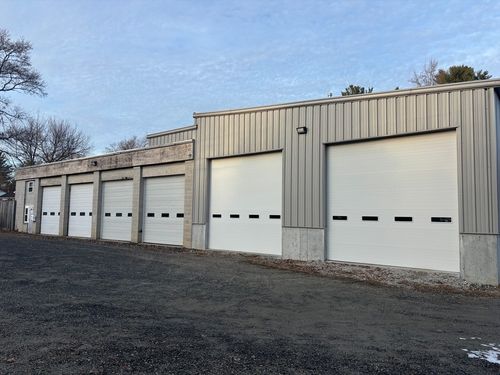 332 Fiske St, Holliston, MA, 01746-2021 | Card Image