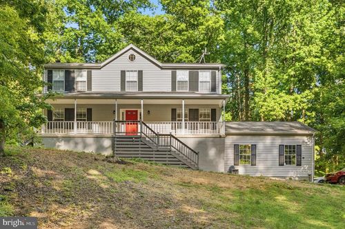 7090 Maxwell Dr, HUGHESVILLE, MD, 20637-2535 | Card Image