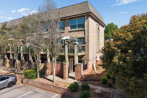 c13-6980 Roswell Rd, Sandy Springs, GA, 30328-2200 | Card Image