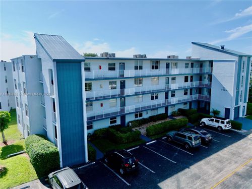 apt-303-7690 Nw 18th St, Margate, FL, 33063-3197 | Card Image