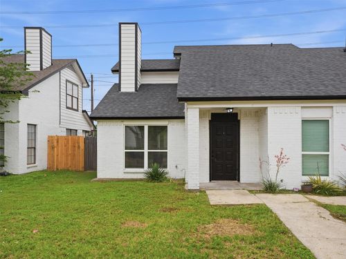 2320 Sherry St, Arlington, TX, 76014-1908 | Card Image