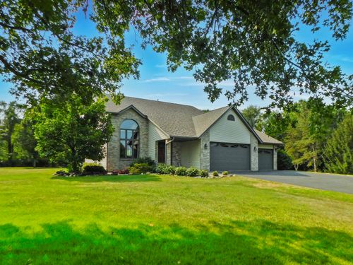 6707 Queenanns Way, South Beloit, IL, 61080-8045 | Card Image