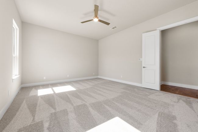 1040 Julian Dr, House other with 4 bedrooms, 3 bathrooms and null parking in Van Alstyne TX | Image 26