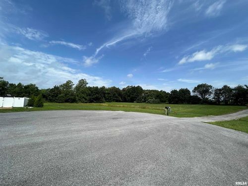 6617 Flyway Circle, Carbondale, IL, 62902 | Card Image