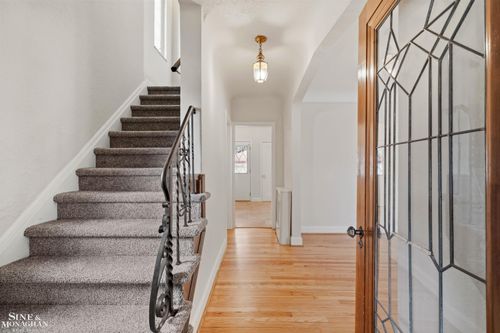 343 Mcmillan Road, Grosse Pointe Farms, MI, 48236 | Card Image