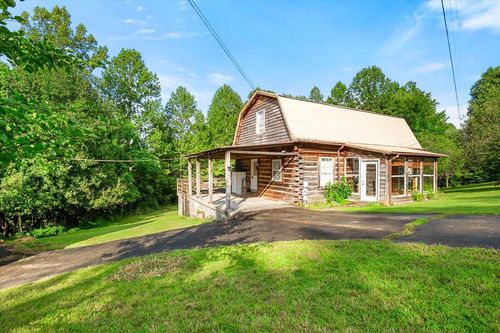 520 Singing Hills Rd, Corbin, KY, 40701-8871 | Card Image