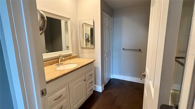 En Suite Bathroom | Image 31