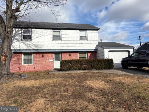 10 Beaverdale Lane, Willingboro, NJ, 08046 | Card Image