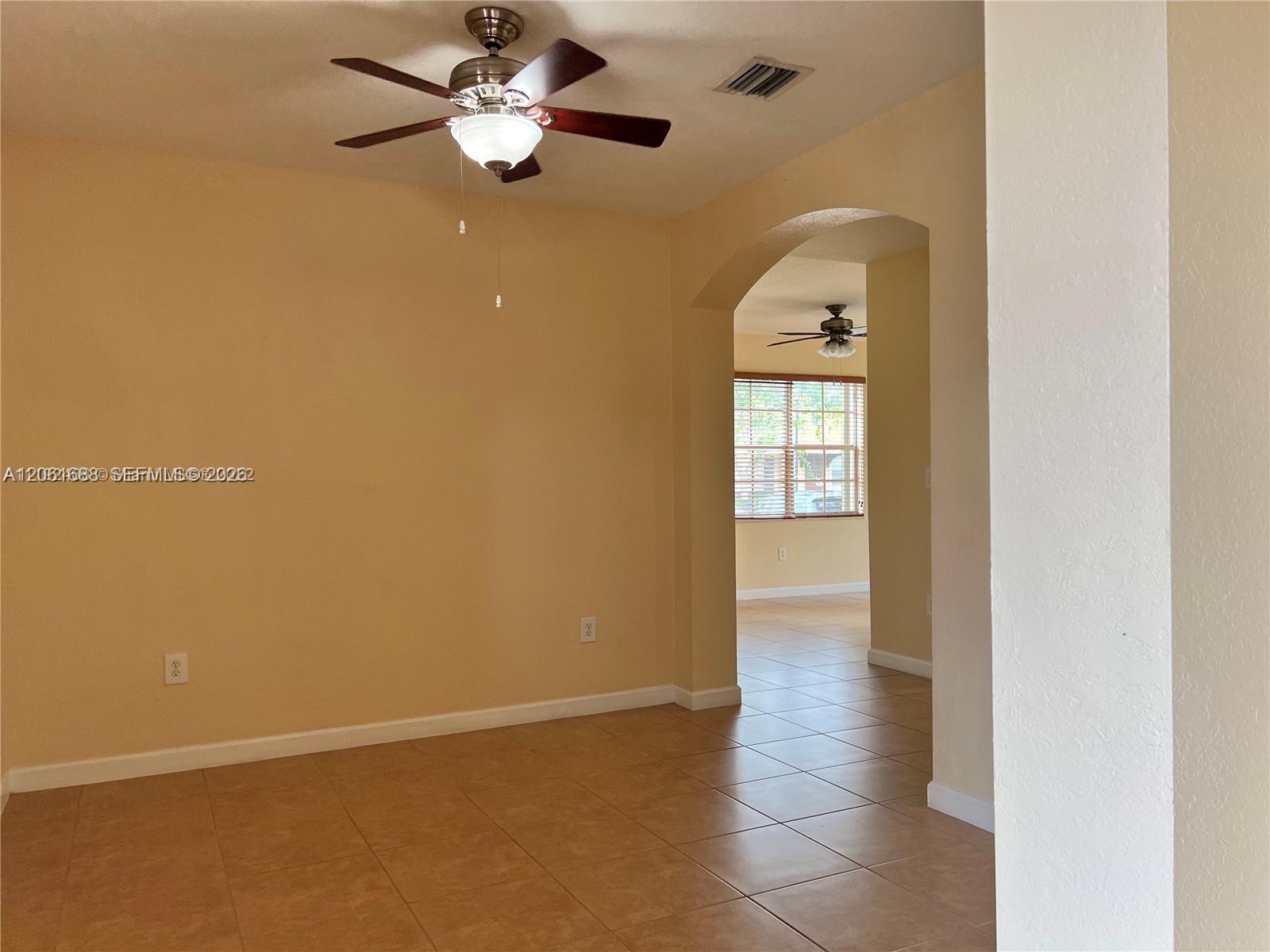 Residential Lease in Cutler Bay 4