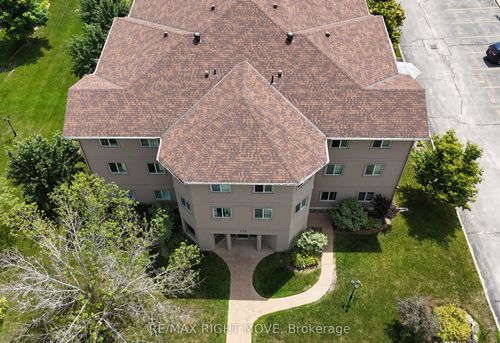 108-115 Bond St, Orillia, ON, L3V1J7 | Card Image