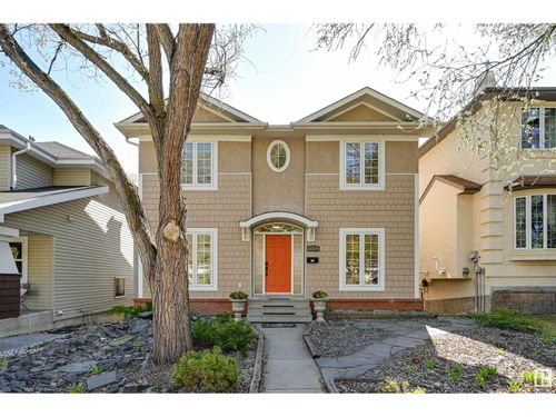11729 71a Ave Nw, Edmonton, AB, T6G2W5 | Card Image