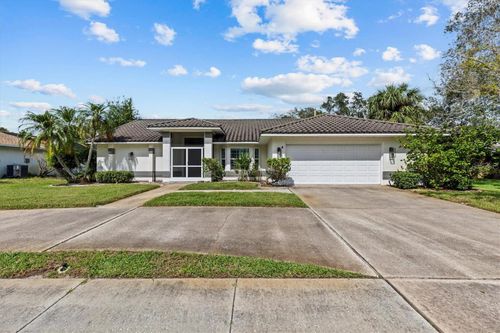 913 Oakview Rd, Tarpon Springs, FL, 34689-2609 | Card Image